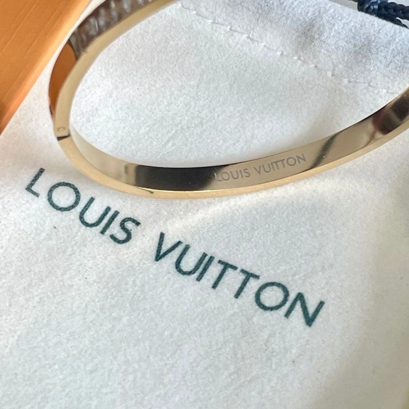 Louis Vuitton Bracelets Contemporary 251309