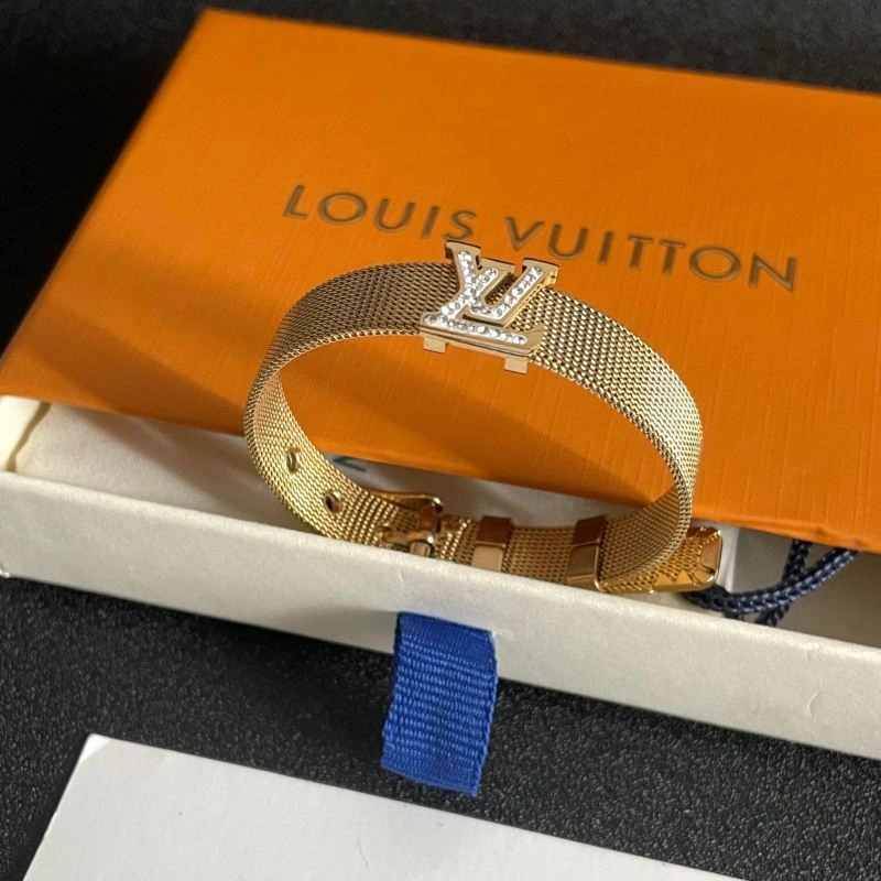 Louis Vuitton Bracelets Tailored 251290