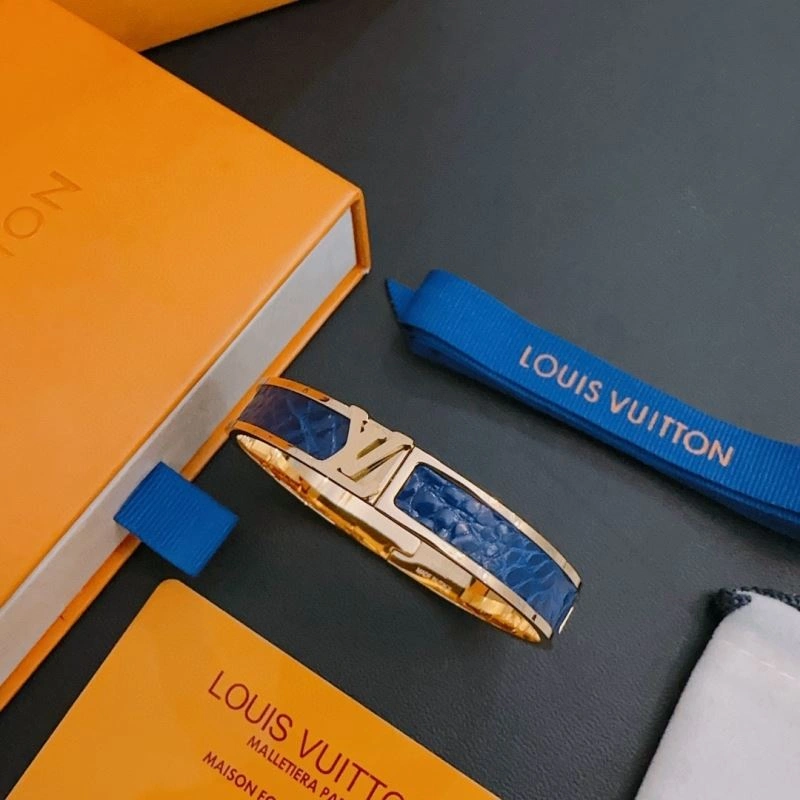 Premium Louis Vuitton Bracelets 251291
