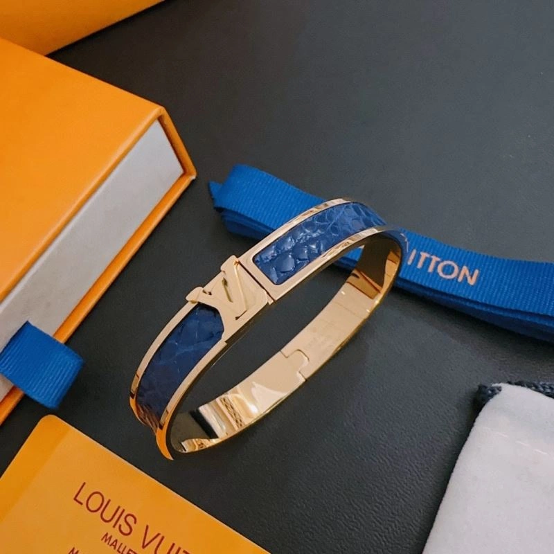 Premium Louis Vuitton Bracelets 251291