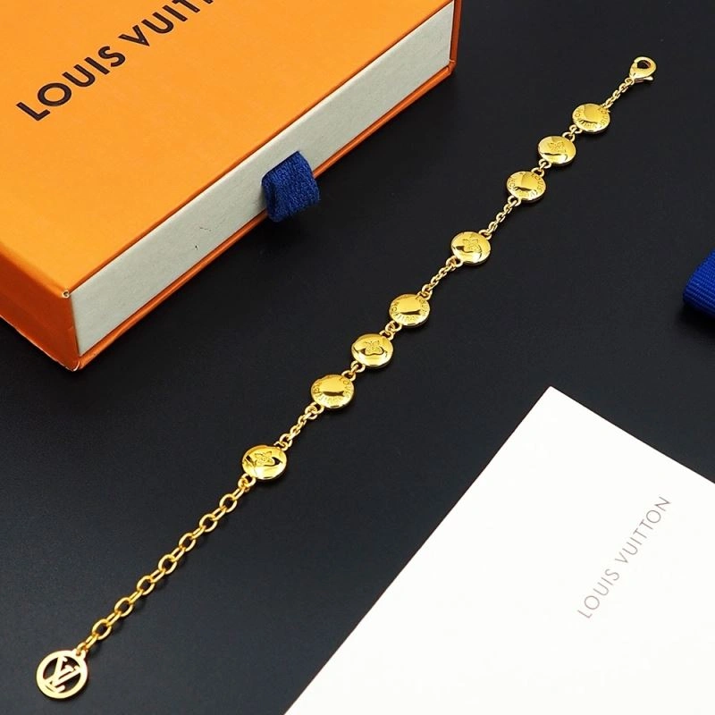 Effortless Louis Vuitton Bracelets 251296