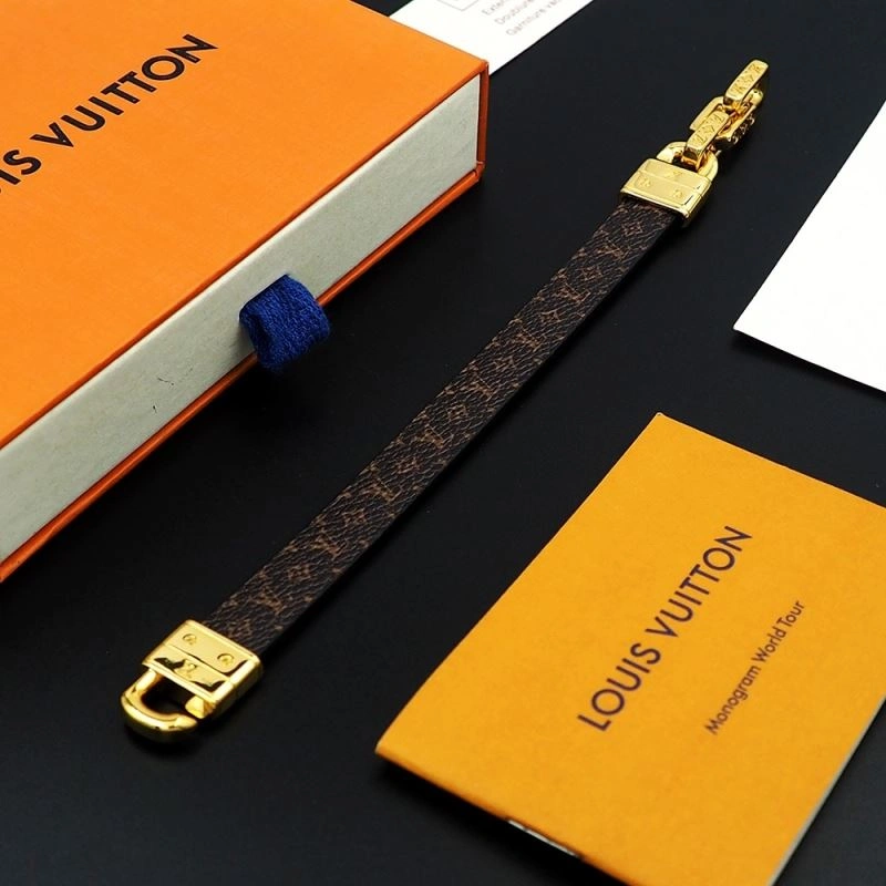 Louis Vuitton Bracelets AllSeason 251299