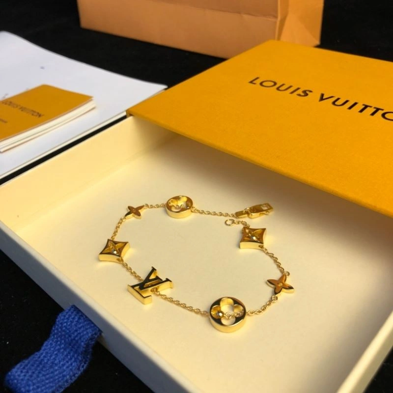 Louis Vuitton Bracelets Durable 251804