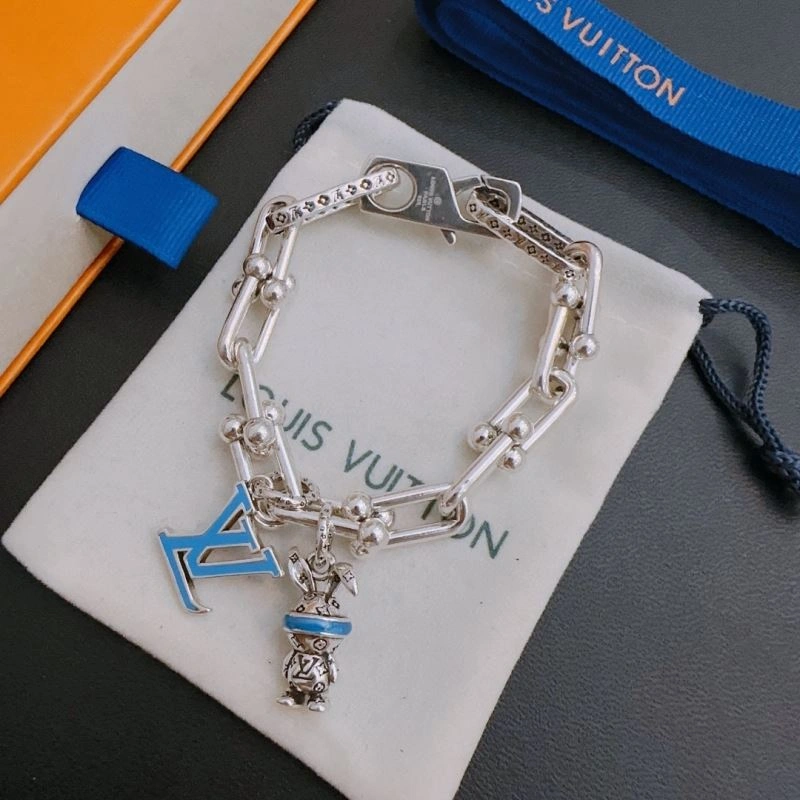 Louis Vuitton Bracelets Popular 251796