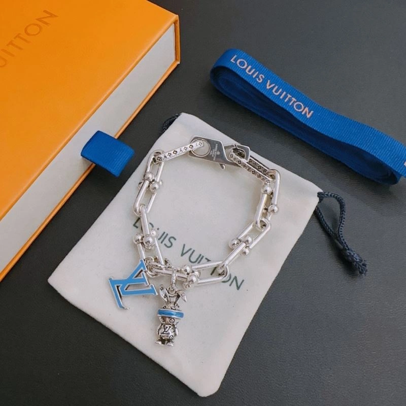 Louis Vuitton Bracelets Popular 251796