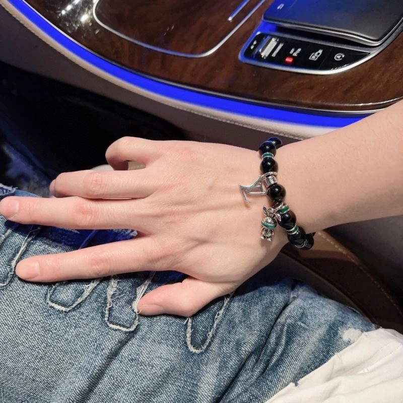 Louis Vuitton Bracelets Snug 251793