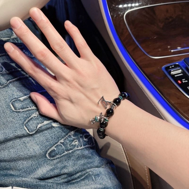 Louis Vuitton Bracelets Snug 251793