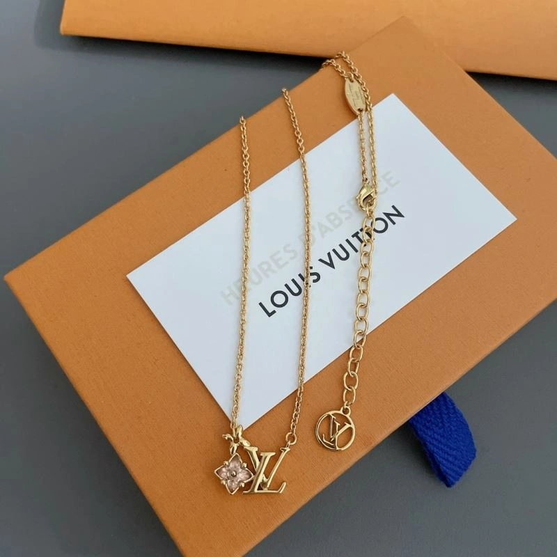 Premium Louis Vuitton Bracelets 251781