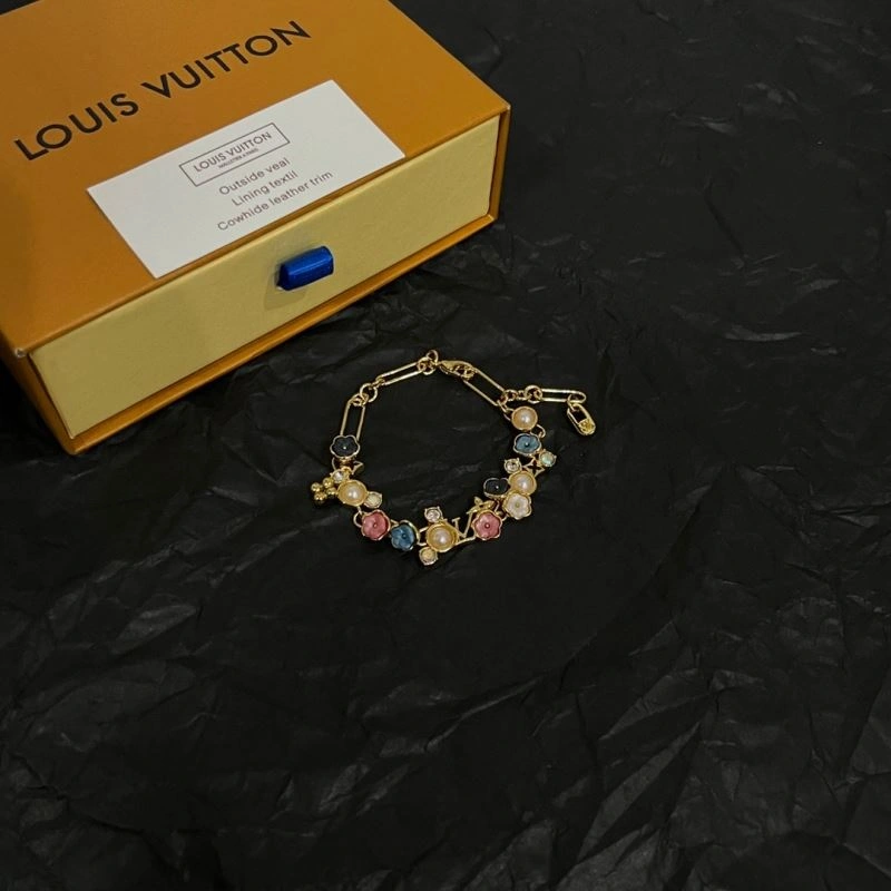 Louis Vuitton Bracelets Snug 251761