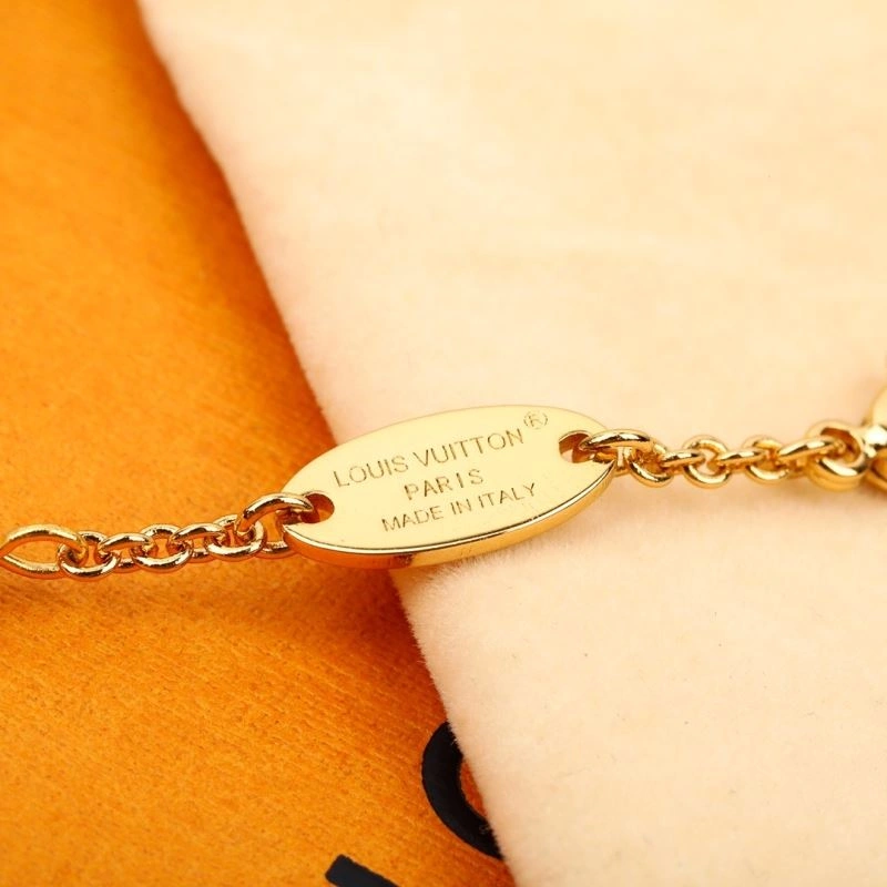 Louis Vuitton Bracelets Youthful 251767