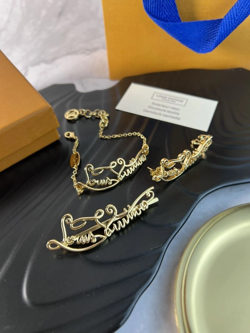 Louis Vuitton Bracelets Bold 251765