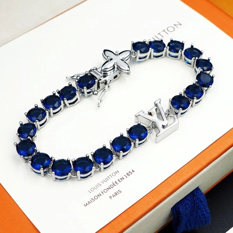 WellDesigned Louis Vuitton Bracelets 251786