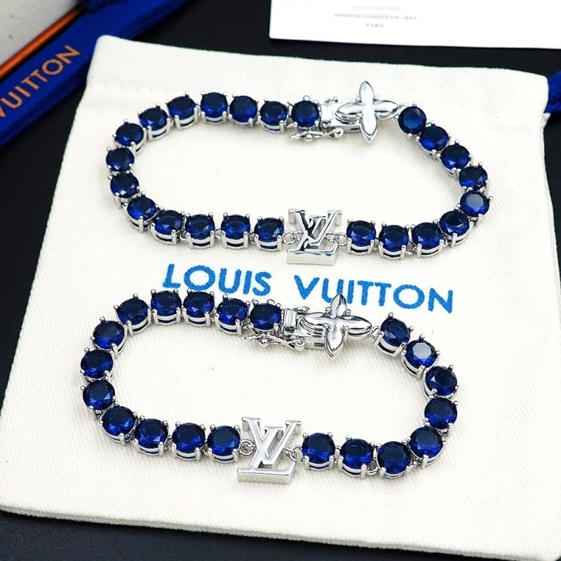 WellDesigned Louis Vuitton Bracelets 251786