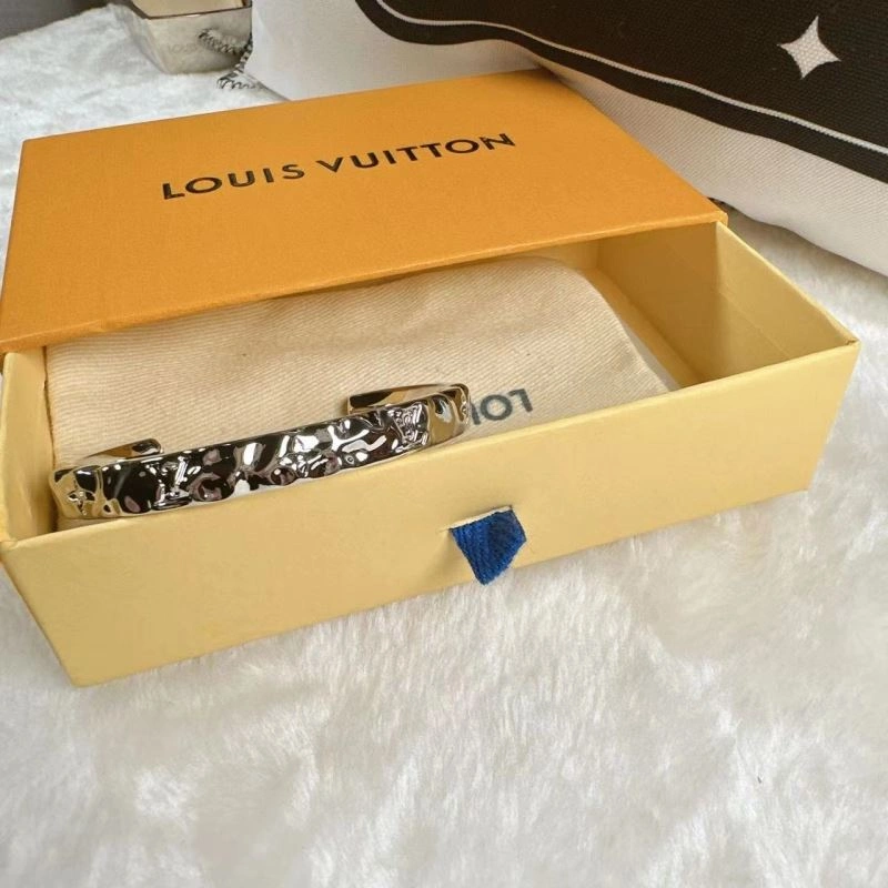 Louis Vuitton Bracelets ComfortFit 251778