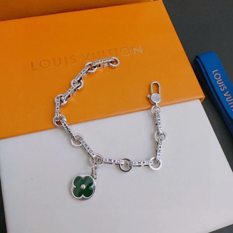 StreetReady Louis Vuitton Bracelets 251764