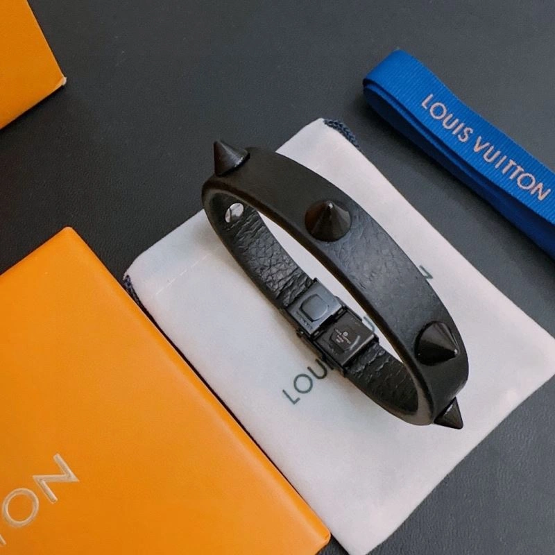 Durable Louis Vuitton Bracelets 251760