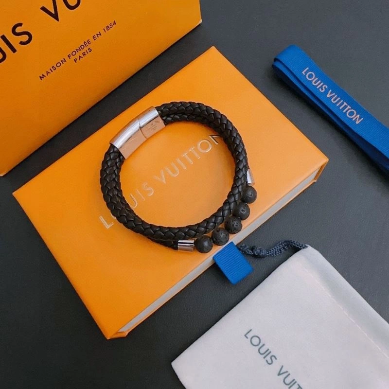 HighPerformance Louis Vuitton Bracelets 251757