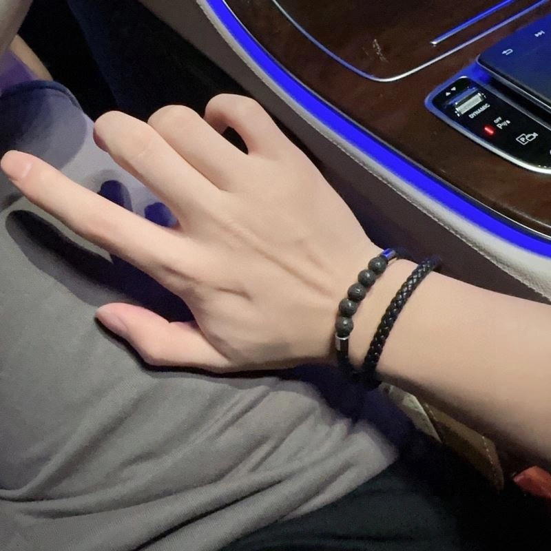 HighPerformance Louis Vuitton Bracelets 251757