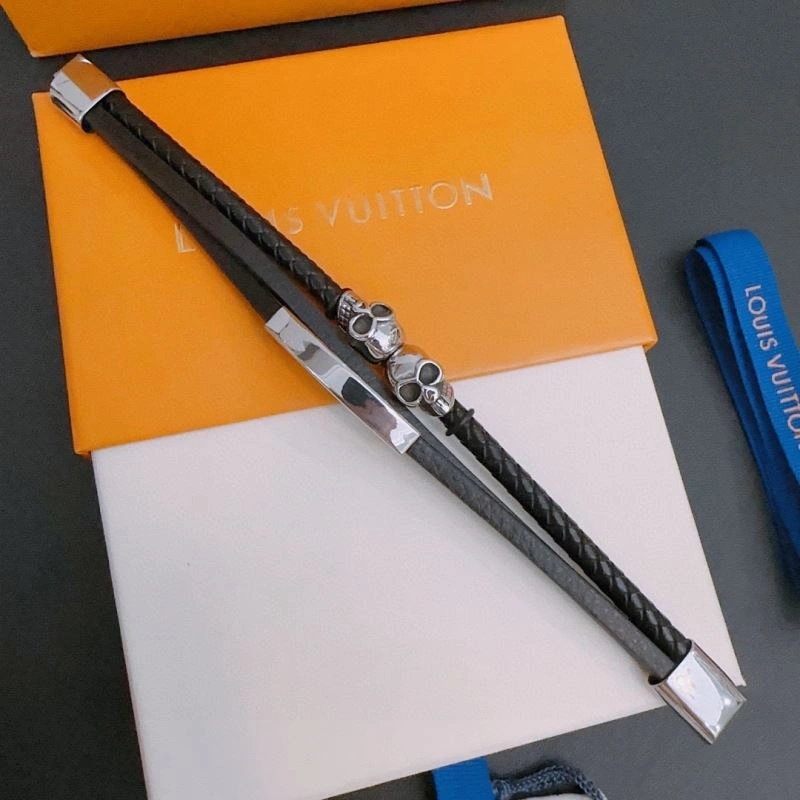 TravelReady Louis Vuitton Bracelets 251755