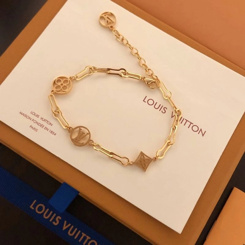 Louis Vuitton Bracelets Tailored 251608