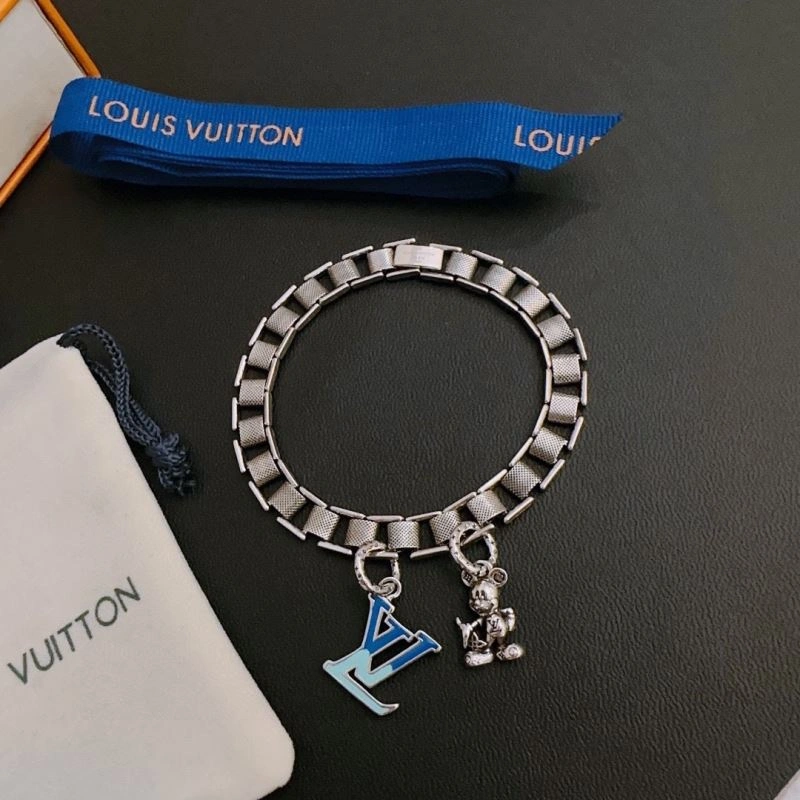 Affordable Louis Vuitton Bracelets 251595