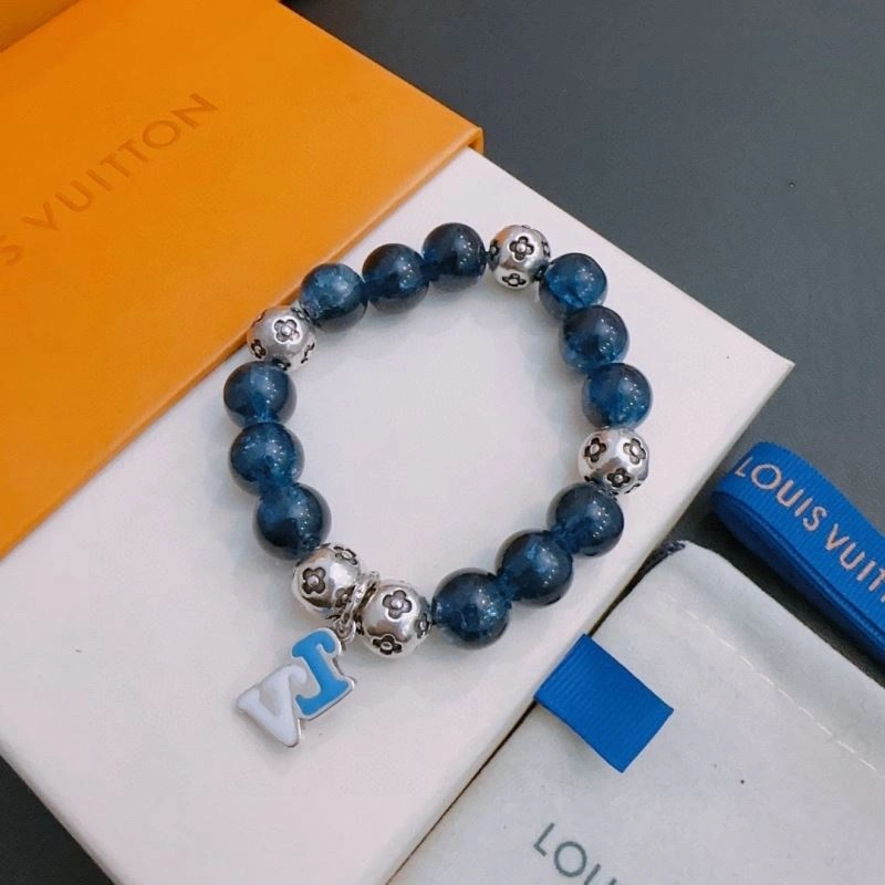 Fashionable Louis Vuitton Bracelets 251589