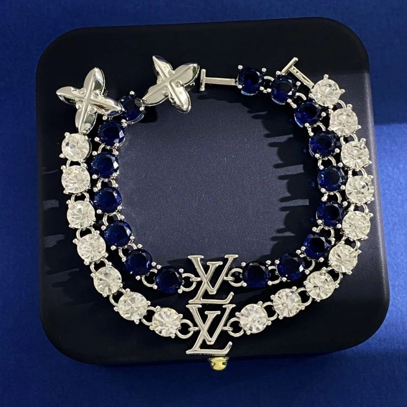 DailyWear Louis Vuitton Bracelets 251587