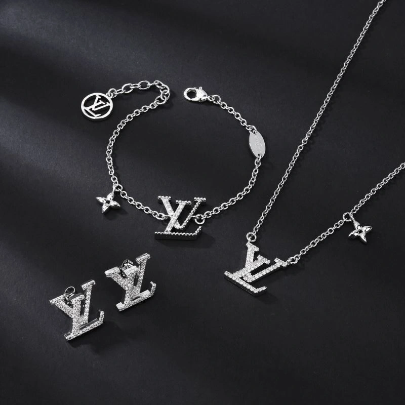 SoftTouch Louis Vuitton Bracelets 251564
