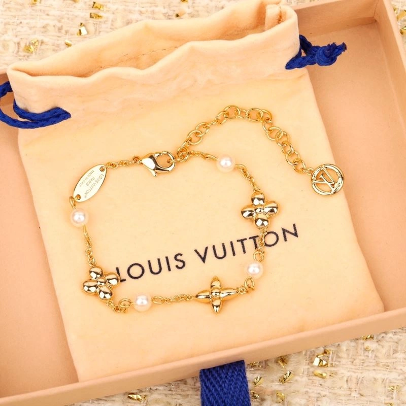 Louis Vuitton Bracelets ComfortFit 251557
