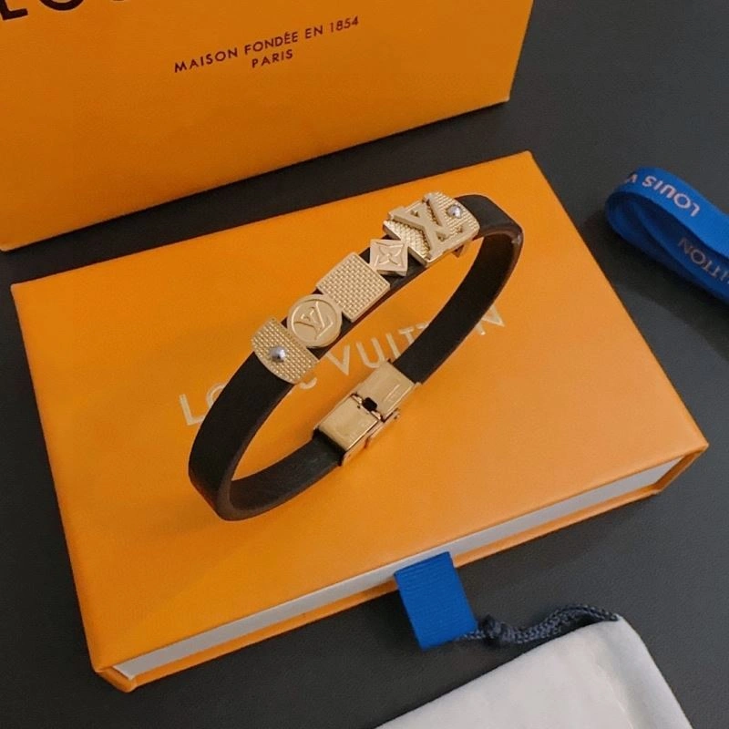 Louis Vuitton Bracelets FreshLook 251585