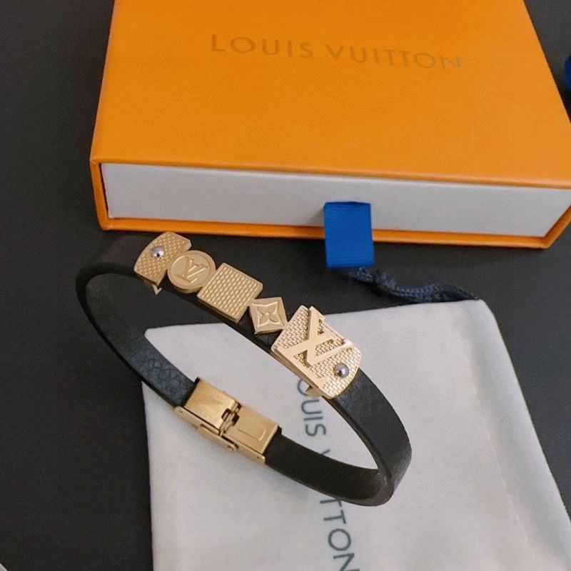 Louis Vuitton Bracelets FreshLook 251585