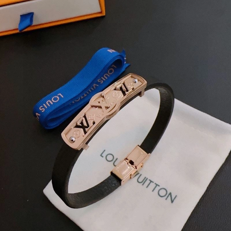 Resilient Louis Vuitton Bracelets 251584