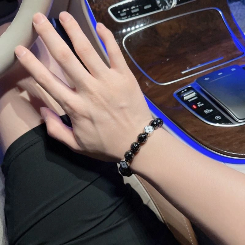 OnTrend Louis Vuitton Bracelets 251568
