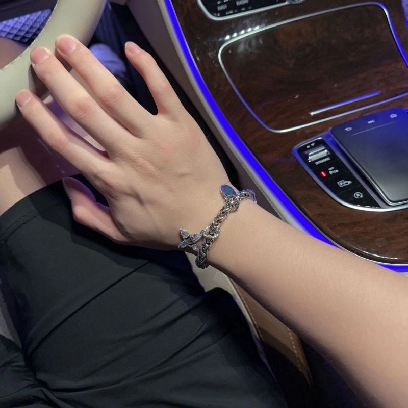 SportInspired Louis Vuitton Bracelets 251573