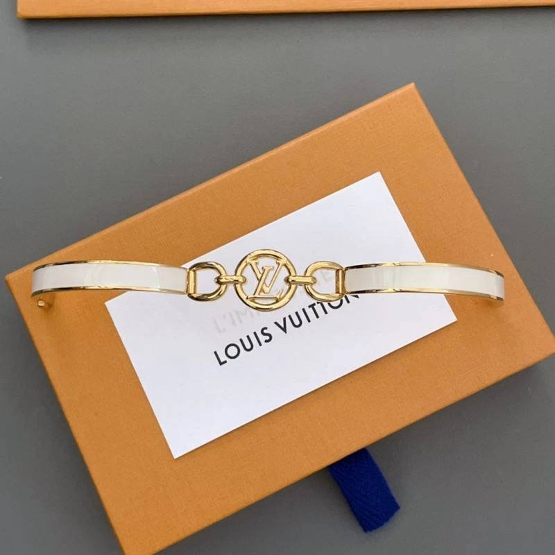 Louis Vuitton Bracelets Sporty 251571