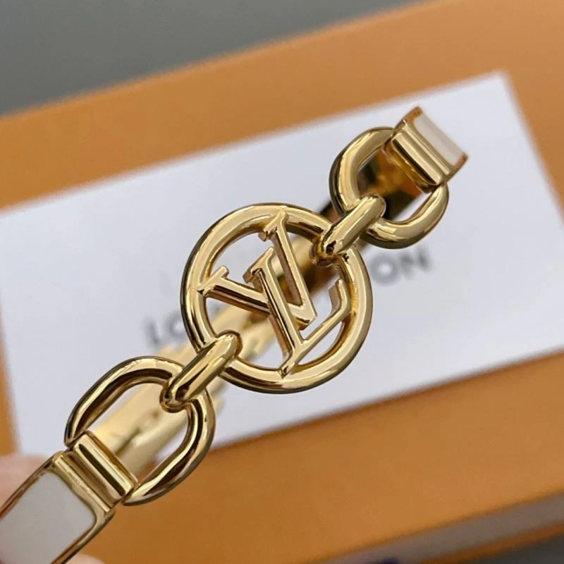 Louis Vuitton Bracelets Sporty 251571