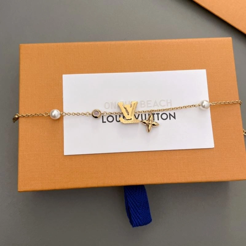 Louis Vuitton Bracelets MultiPurpose 251559