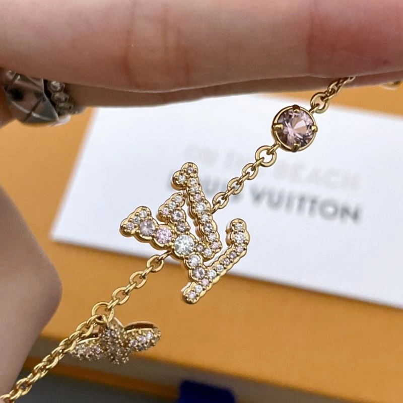 Louis Vuitton Bracelets MultiPurpose 251559