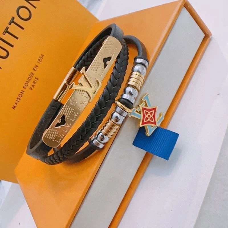 Effortless Louis Vuitton Bracelets 251583