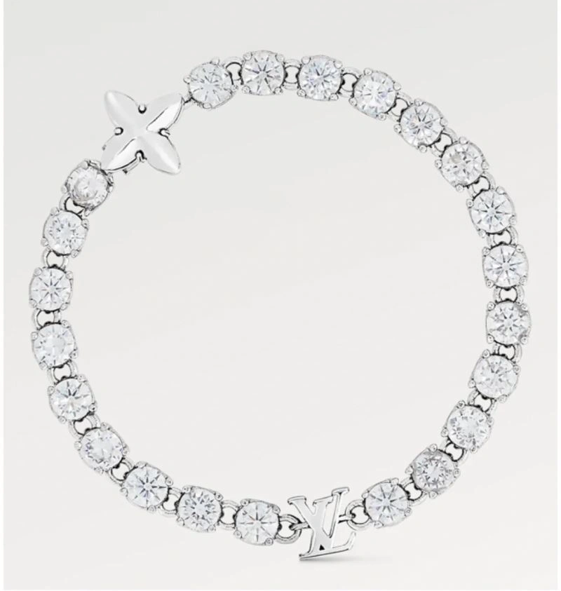 Snug Louis Vuitton Bracelets 251581