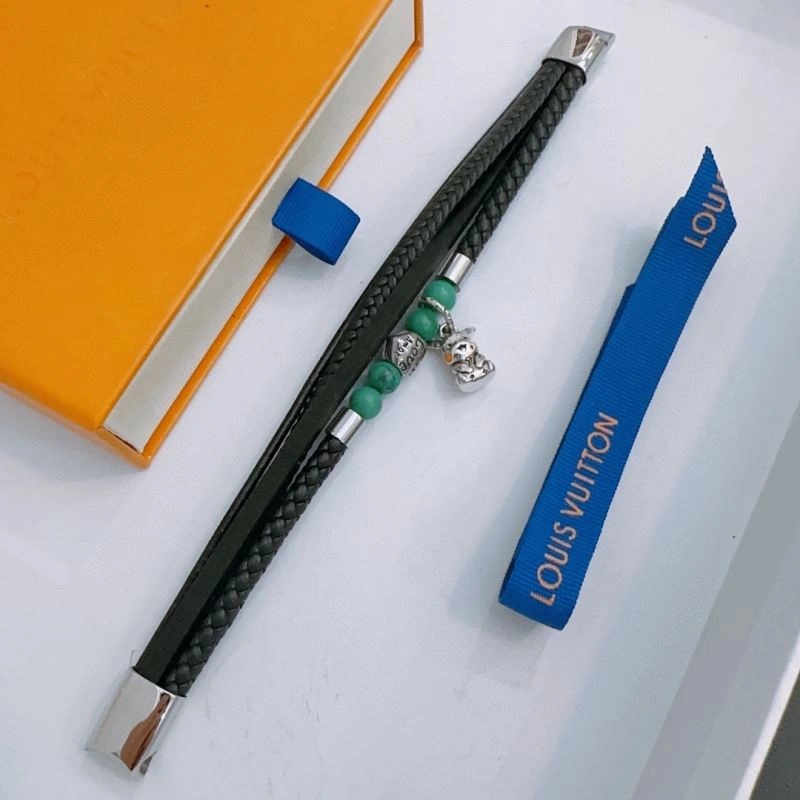 Louis Vuitton Bracelets Lightweight 251567