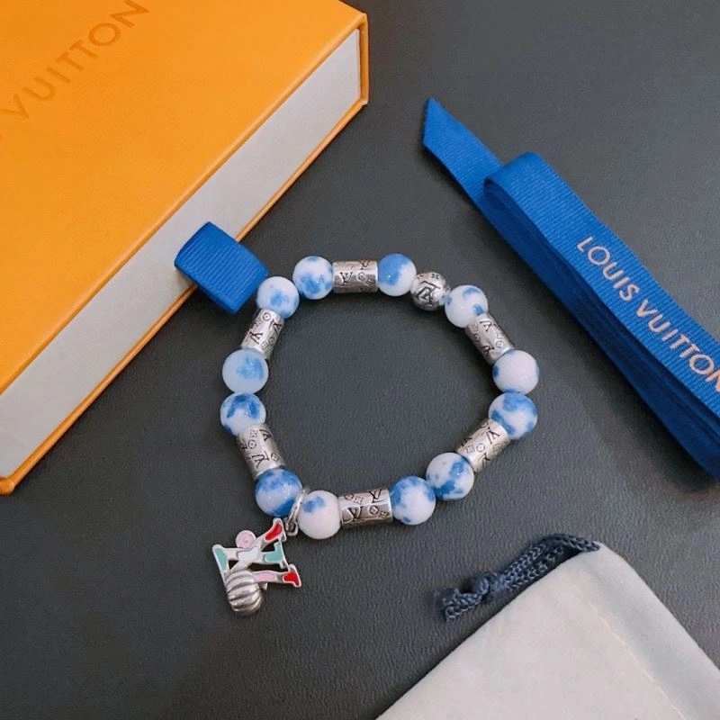 AllSeason Louis Vuitton Bracelets 251563