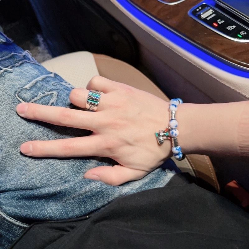 AllSeason Louis Vuitton Bracelets 251563