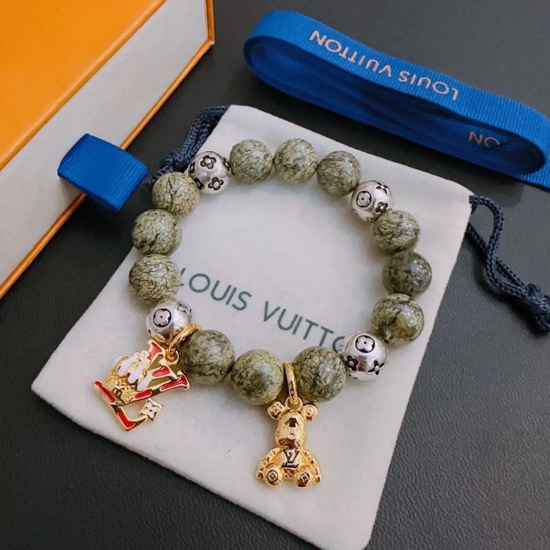 Fashionable Louis Vuitton Bracelets 251575