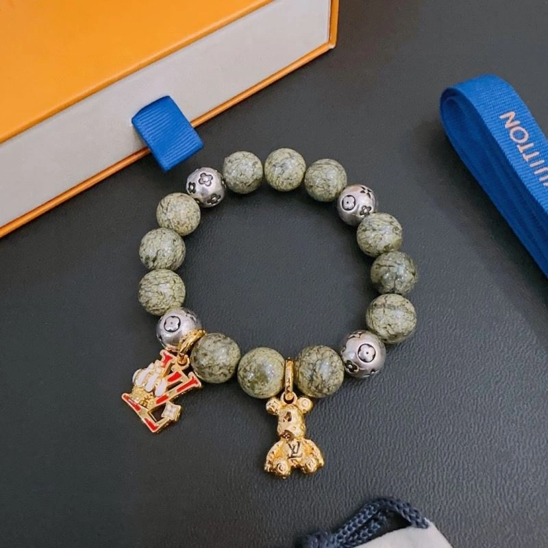 Fashionable Louis Vuitton Bracelets 251575