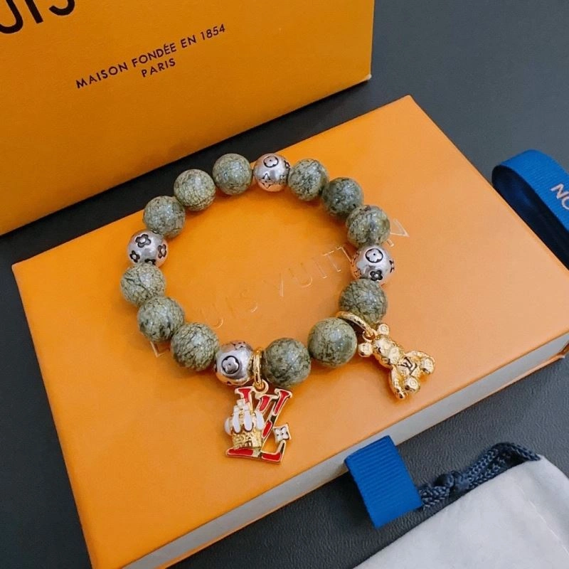 Fashionable Louis Vuitton Bracelets 251575