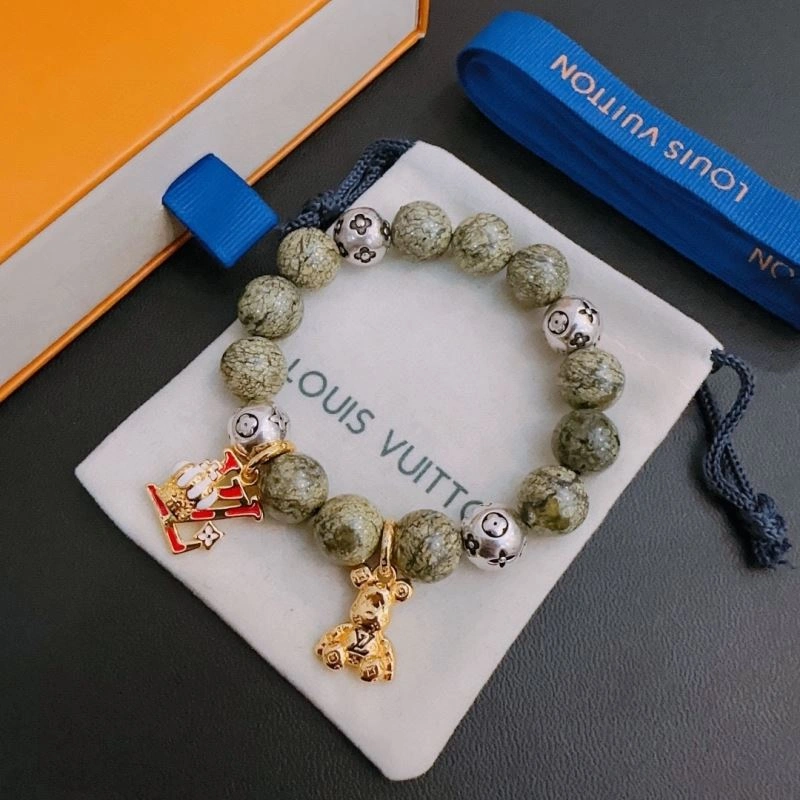 Fashionable Louis Vuitton Bracelets 251575
