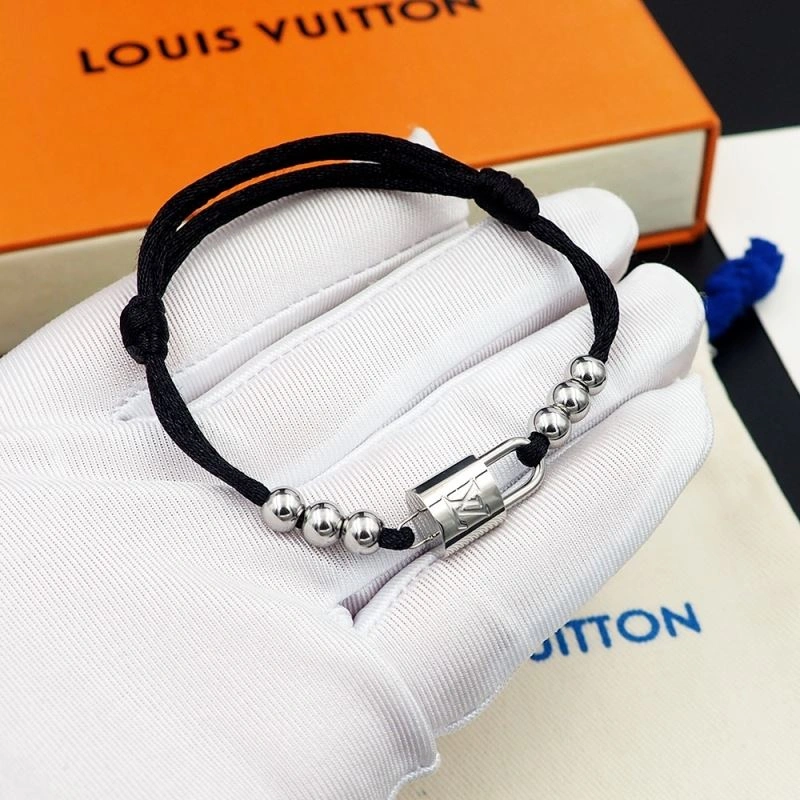 Lightweight Louis Vuitton Bracelets 251189