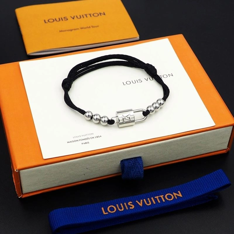 Lightweight Louis Vuitton Bracelets 251189