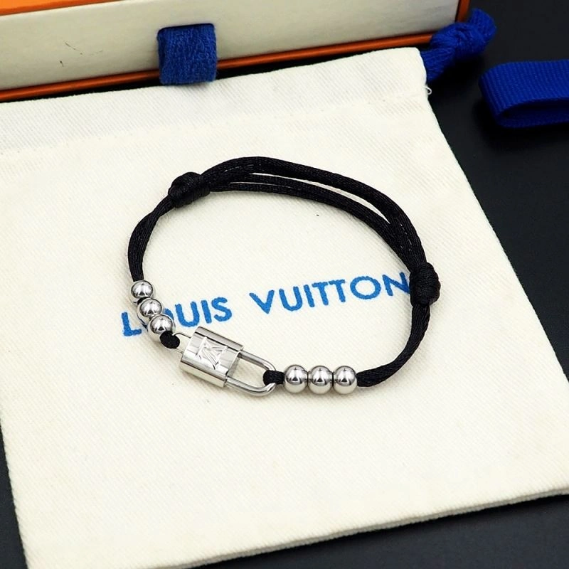 Lightweight Louis Vuitton Bracelets 251189